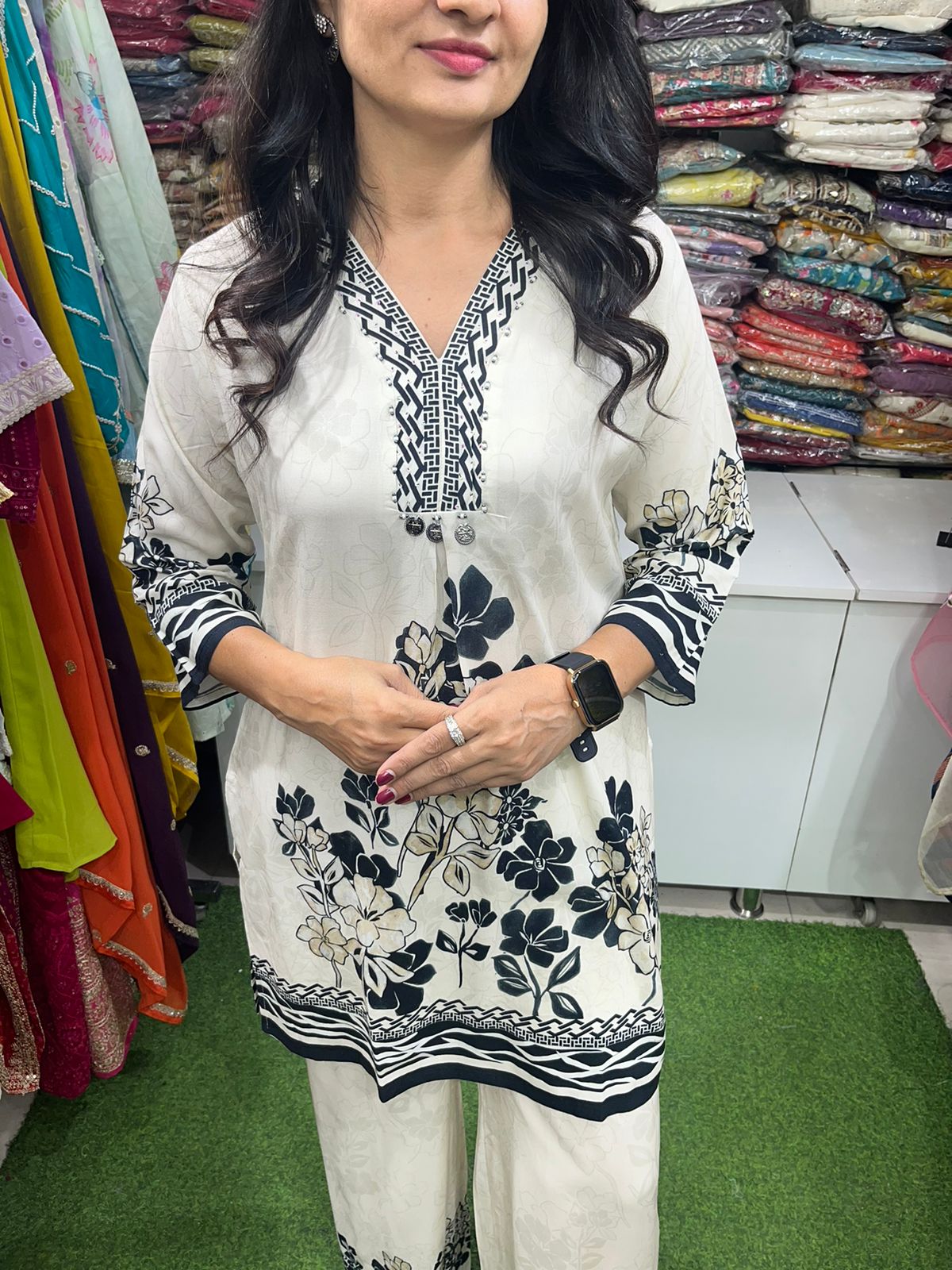Pure muslin co-ord set with digital prints in ivory and black