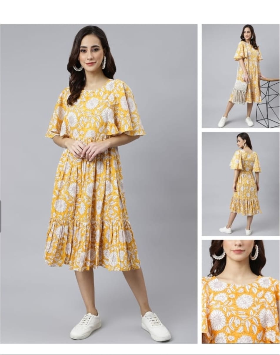 Cotton midi dress with floral prints in mustard color