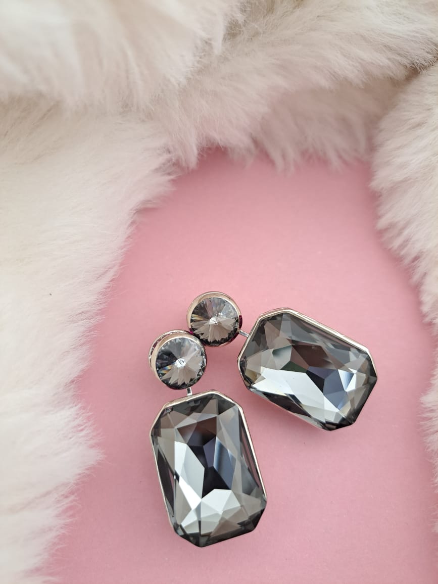 Swarovski crystal two sided earring.