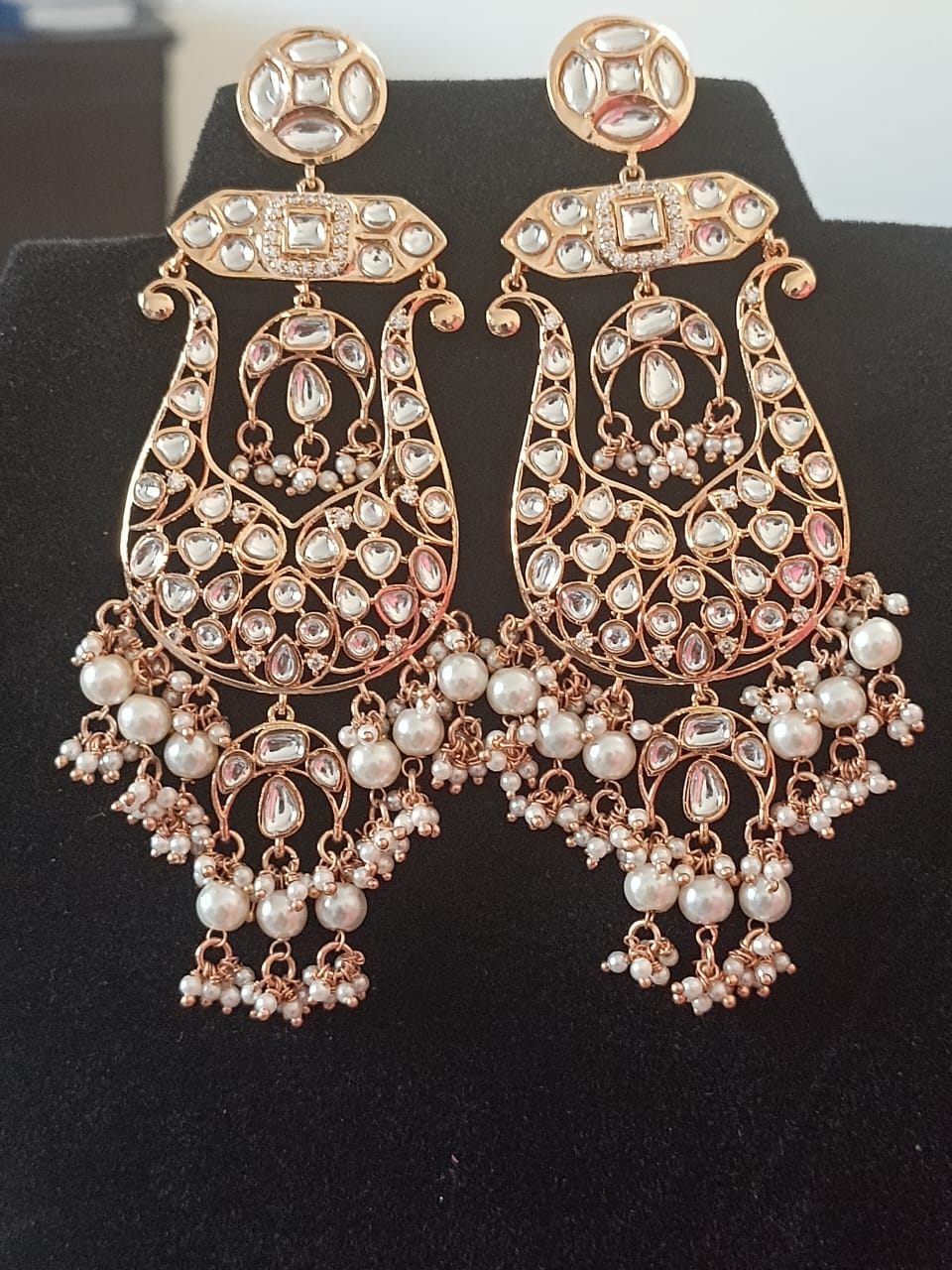 Big basket shaped chand bali with kundans and pearls