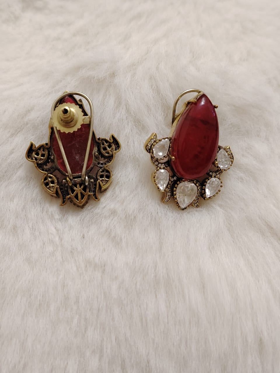 Victorian studs with red doublet stone and pachi kundans