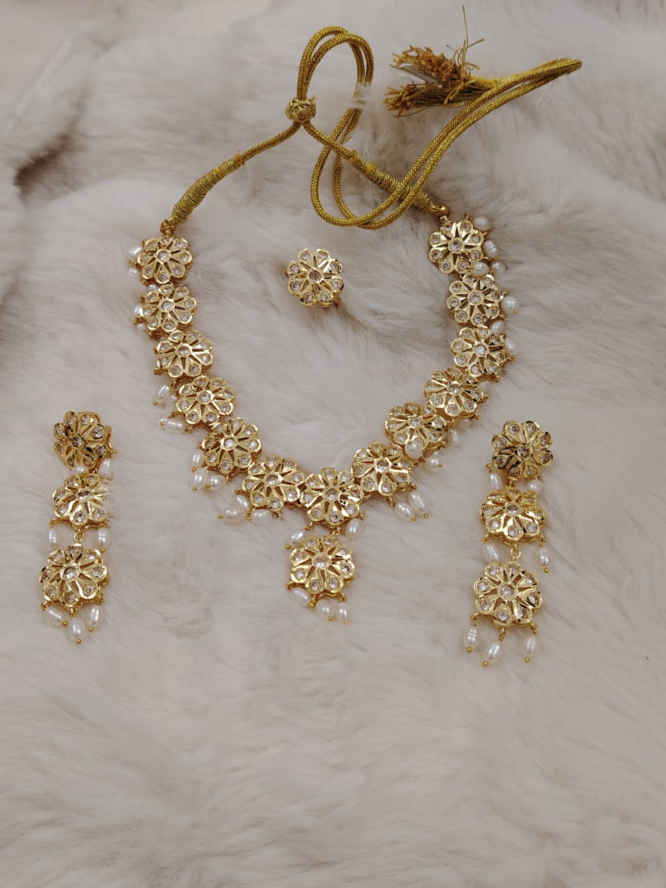 White stone floral necklace with real pearls and adjustable dori