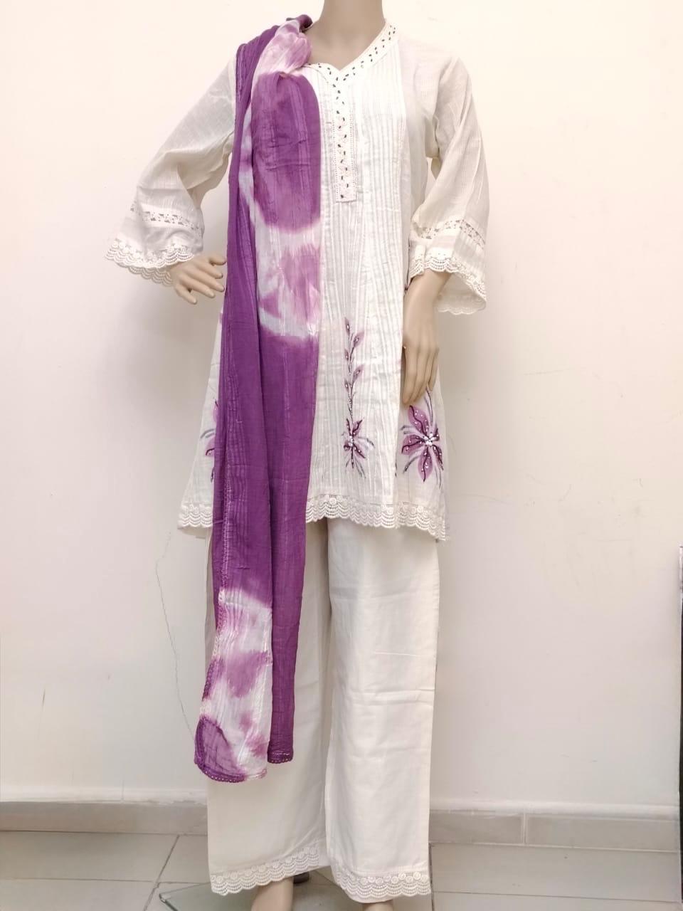 Off-white kora cotton short kurti with brush paint and dyed dupatta