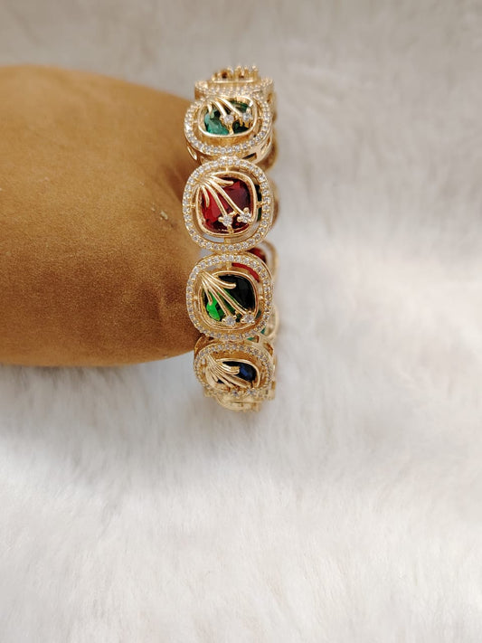 Statement multicolor doublet stone kada