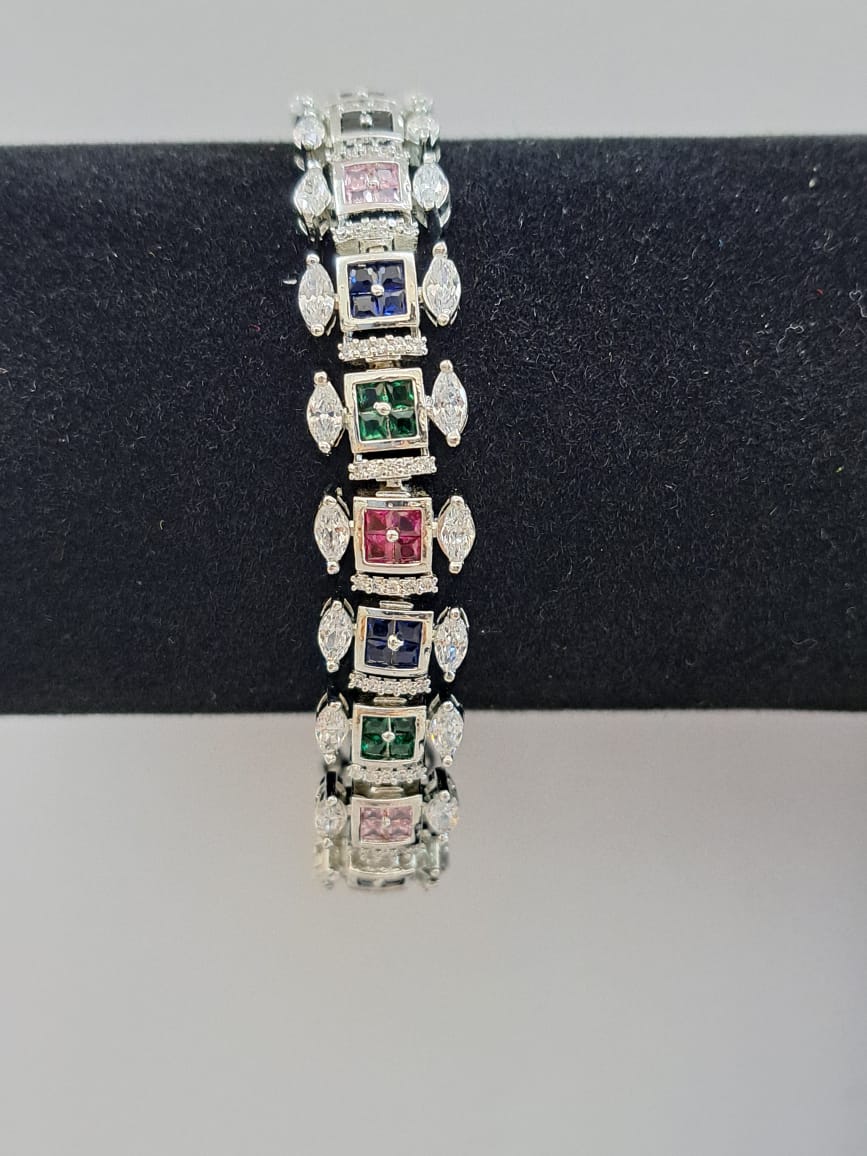 Silver bracelet with semi-precious stones