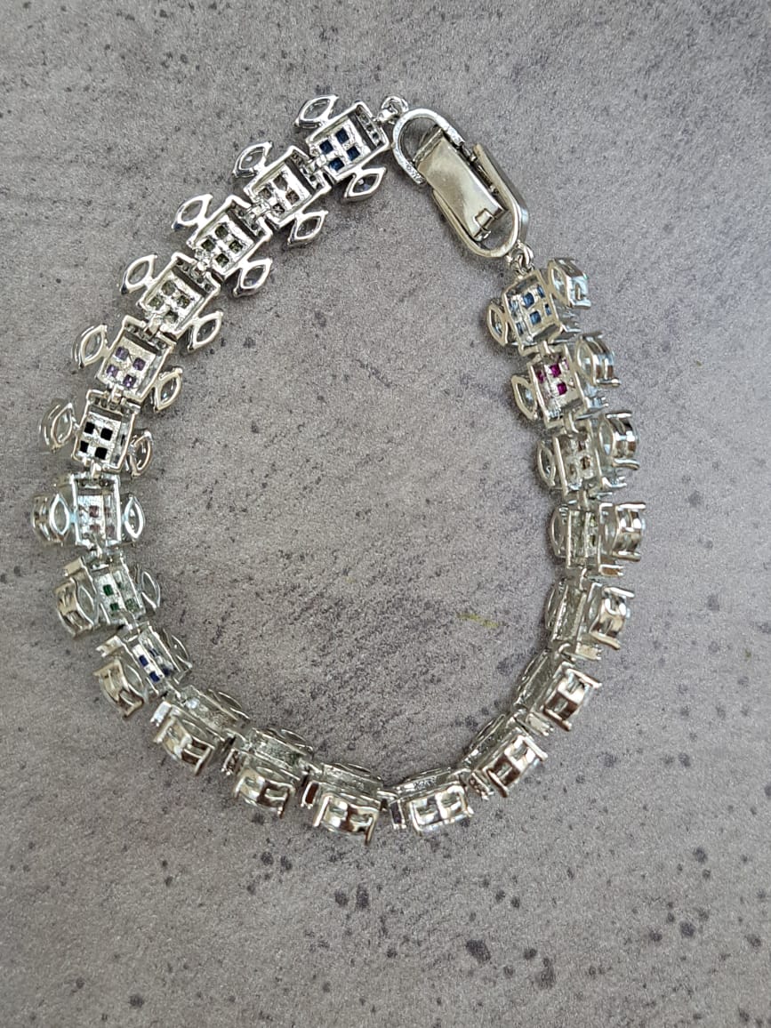 Silver bracelet with semi-precious stones