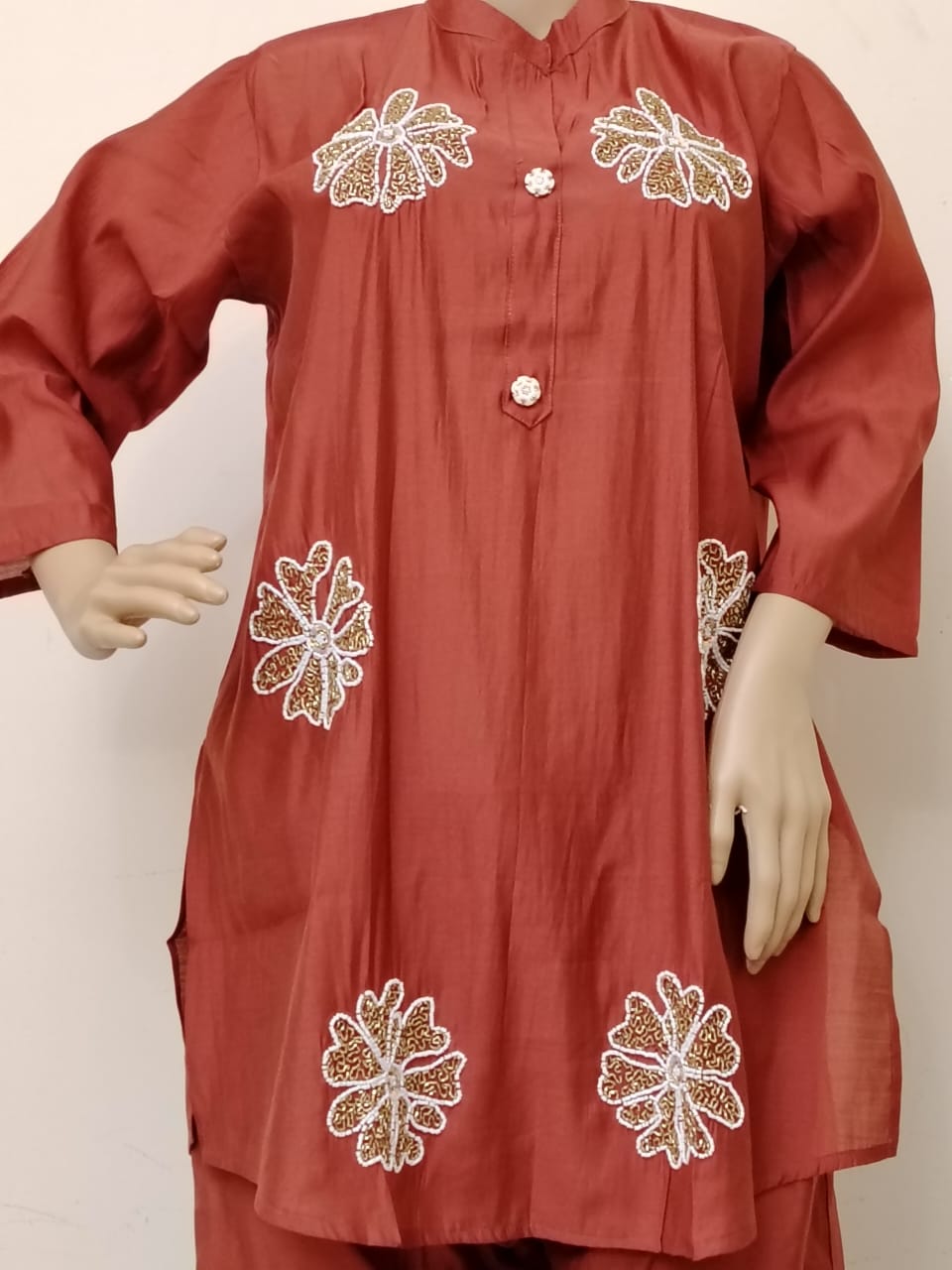 Roman silk co-ord set in red color