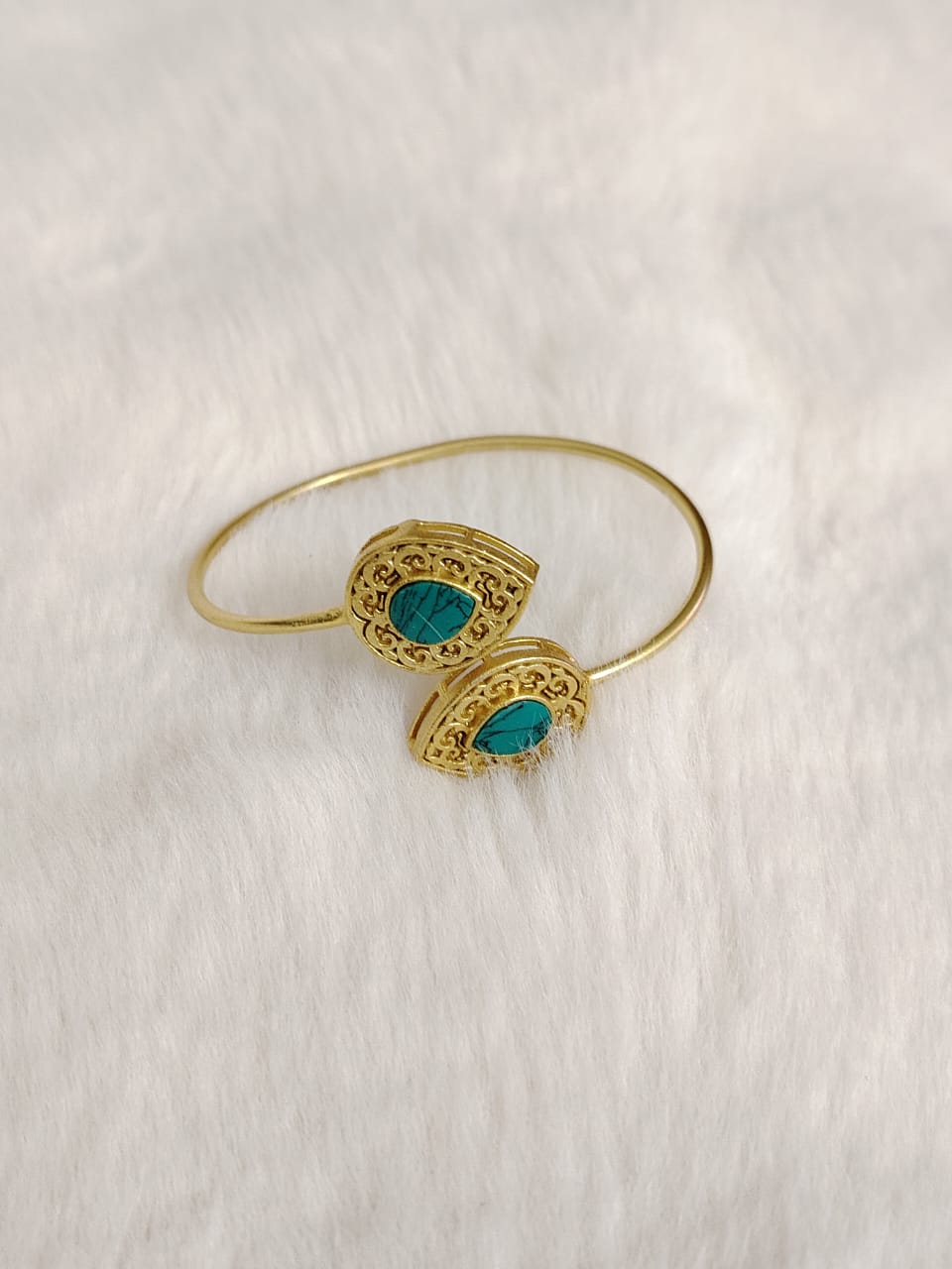 Antique rajwadi gold kada with turquoise stone