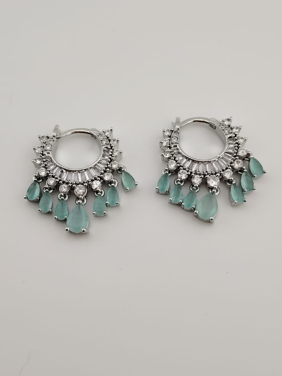 Swarovski crystal baali in sea green color