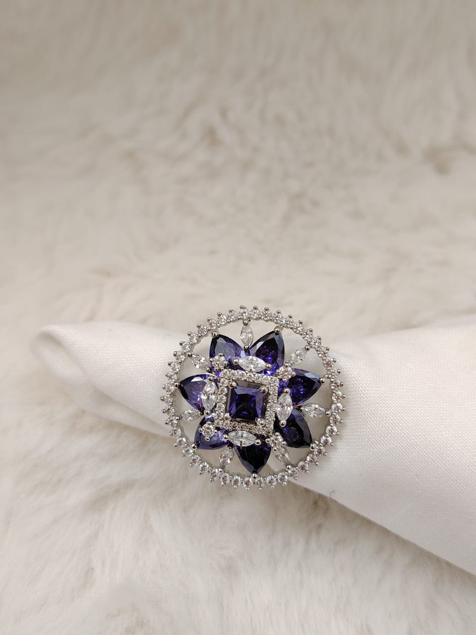 Georgous zircon cocktail silver ring in violet