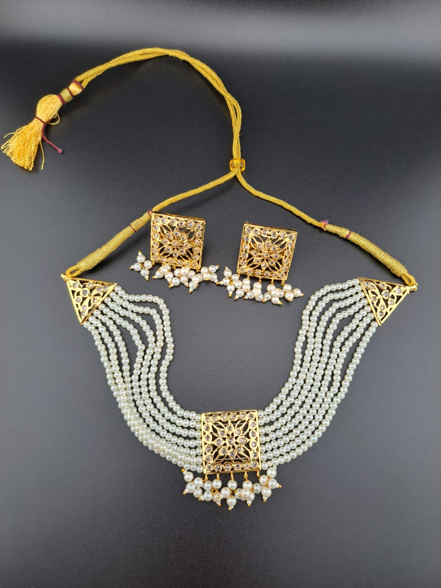 Semi-precious hyderabadi pearl choker set