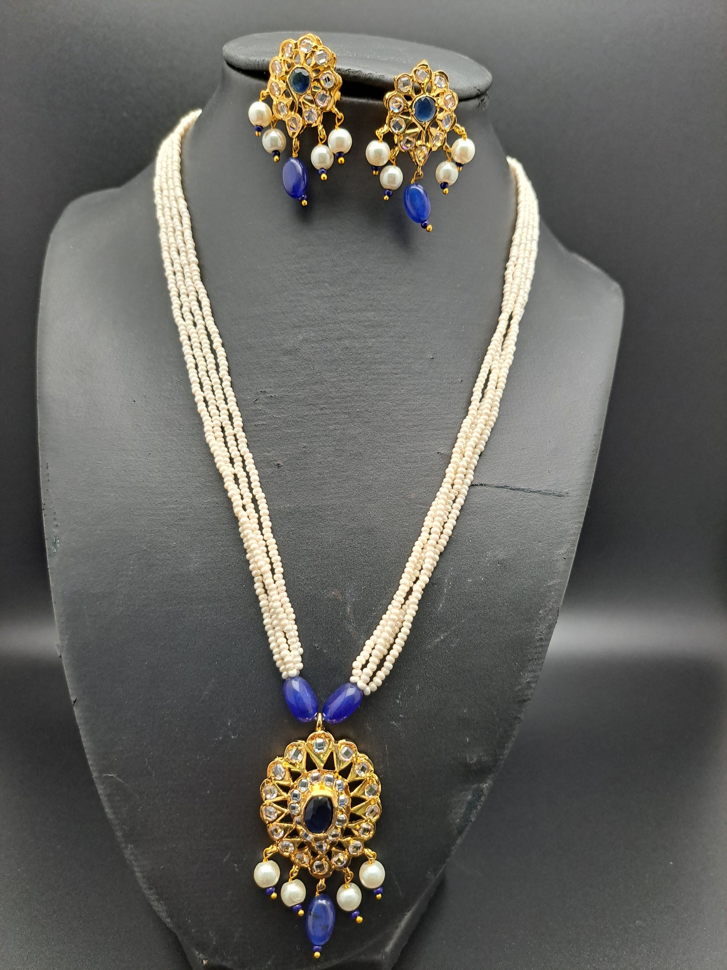 Semi-precious mini pearls mala set with uncut polki ,blue sapphire and awaze