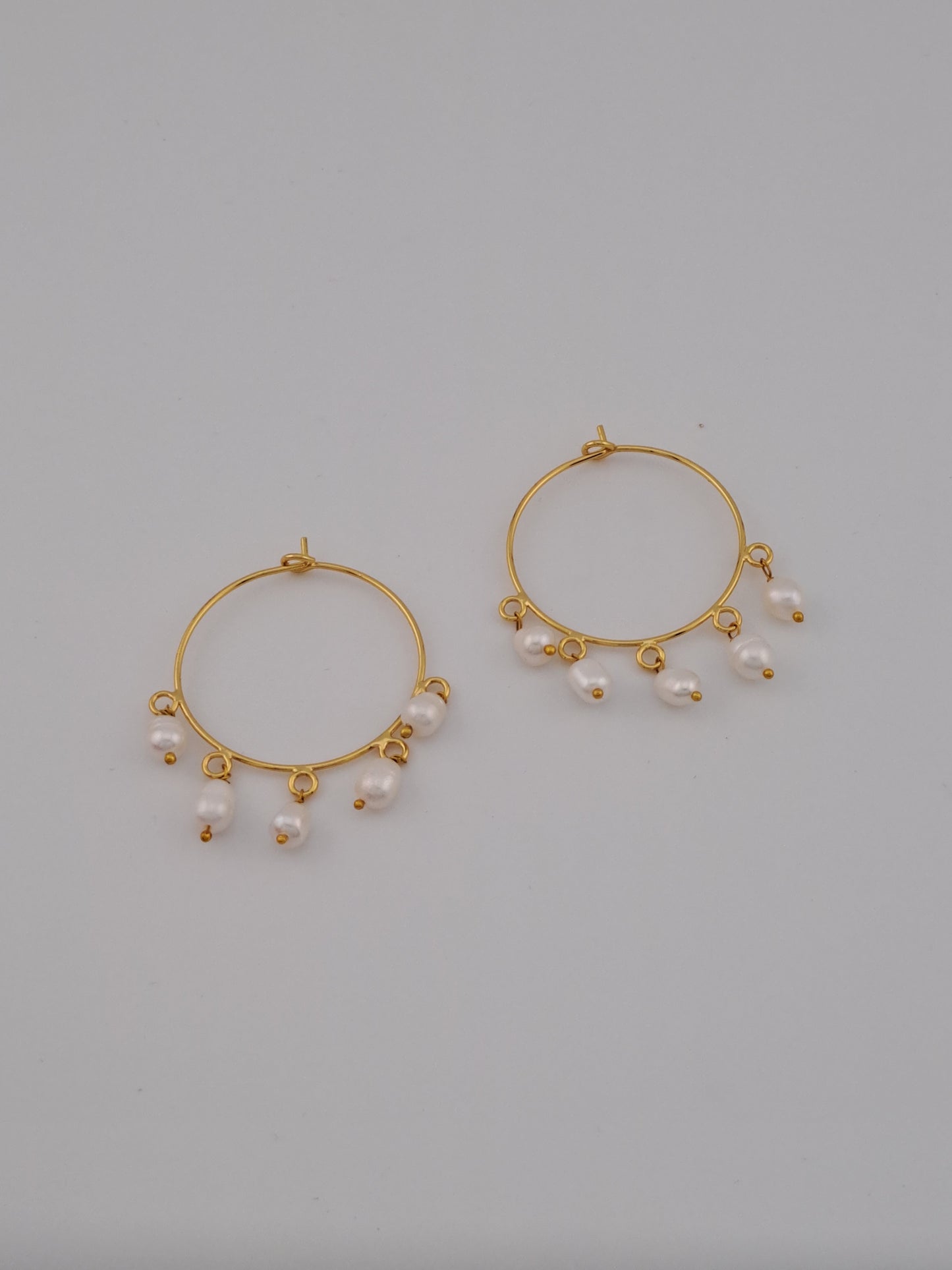 Real fresh sea pearl earrings