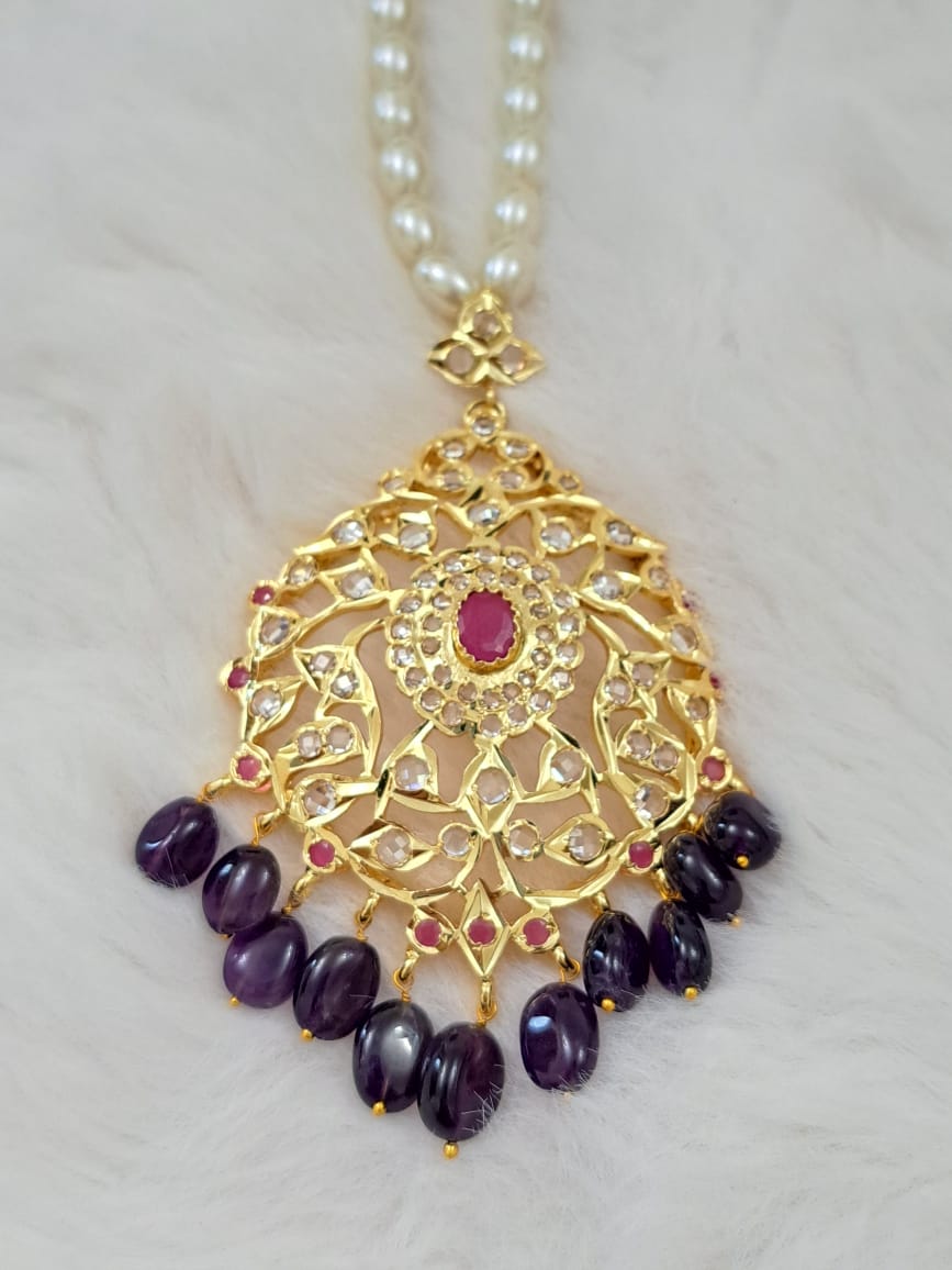 Hyderabadi pearl set with Amethyst awaze and ruby's