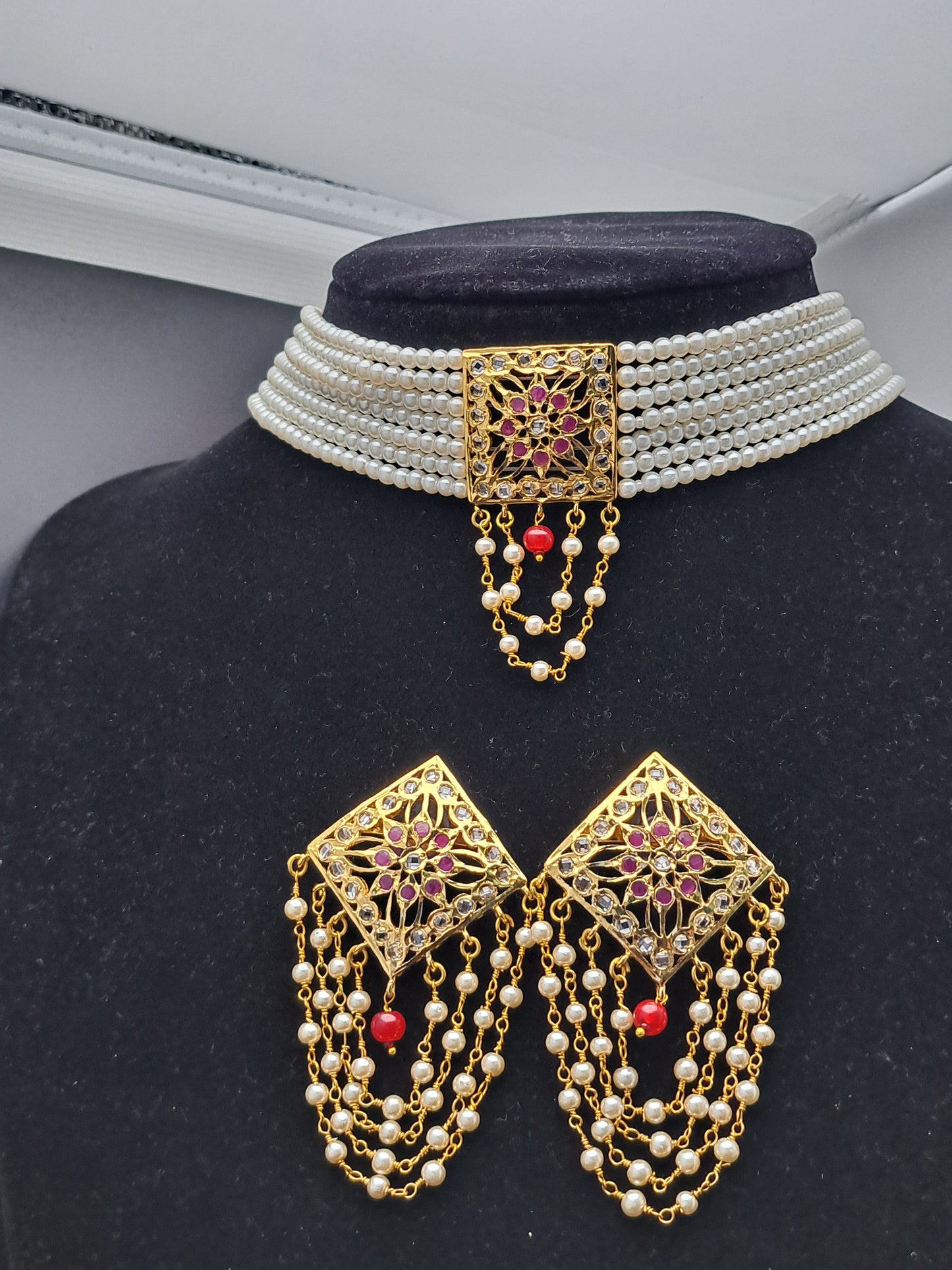 Hyderabadi pearl neckit choker with pearl chain drops