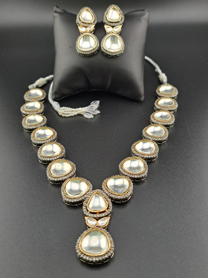 Uncut Mossanite kundan set