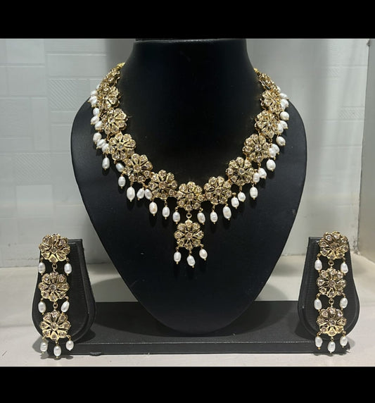 White stone floral necklace with real pearls and adjustable rope