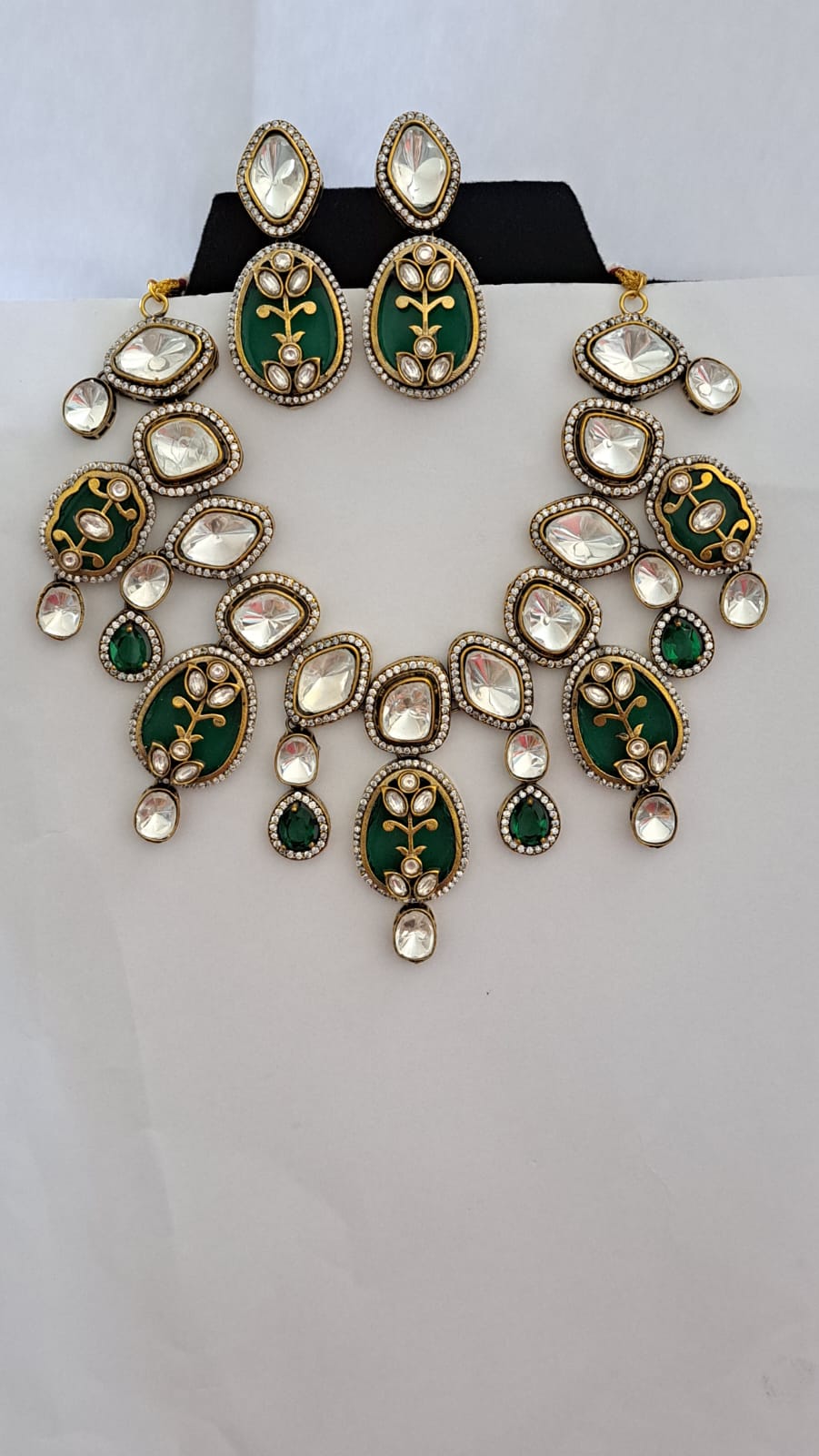 Amrapali inspired kundan necklace with earrings